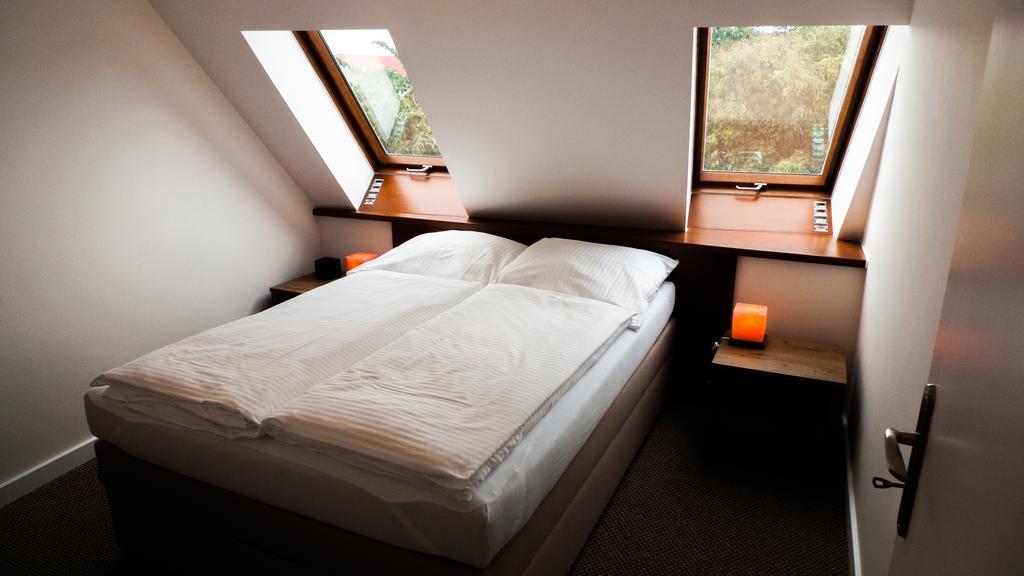 A7 Apartments Комарно Экстерьер фото